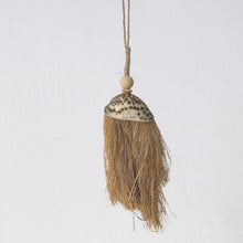Load image into Gallery viewer, Maia Seashell with Raffia Decoration