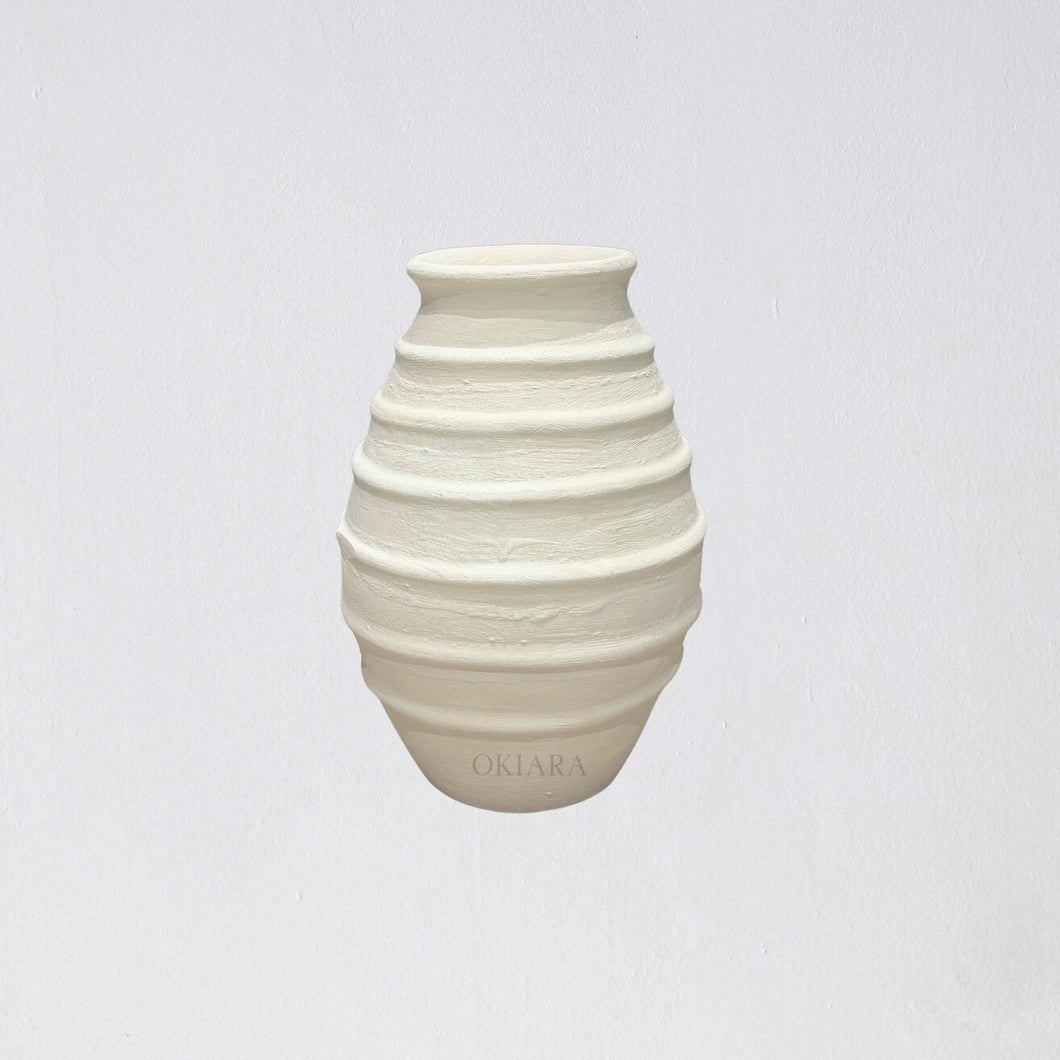 Khon Vessel | Medium Dutch White