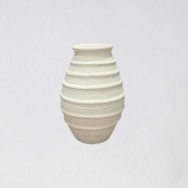 Khon Vessel | Medium Dutch White