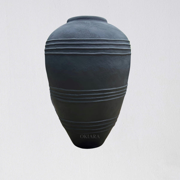 Gamilla Vessel Black