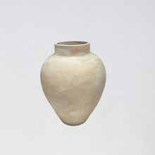 Load image into Gallery viewer, Bahiti Vessel Medium | Bisque Pattern
