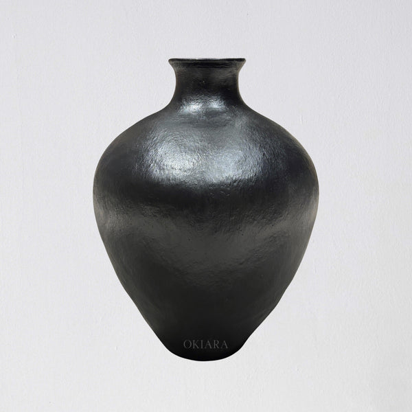 Husani Vessel | Black