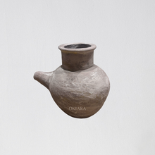 Muat gambar ke penampil Galeri, Cana Vessel | 23 cm
